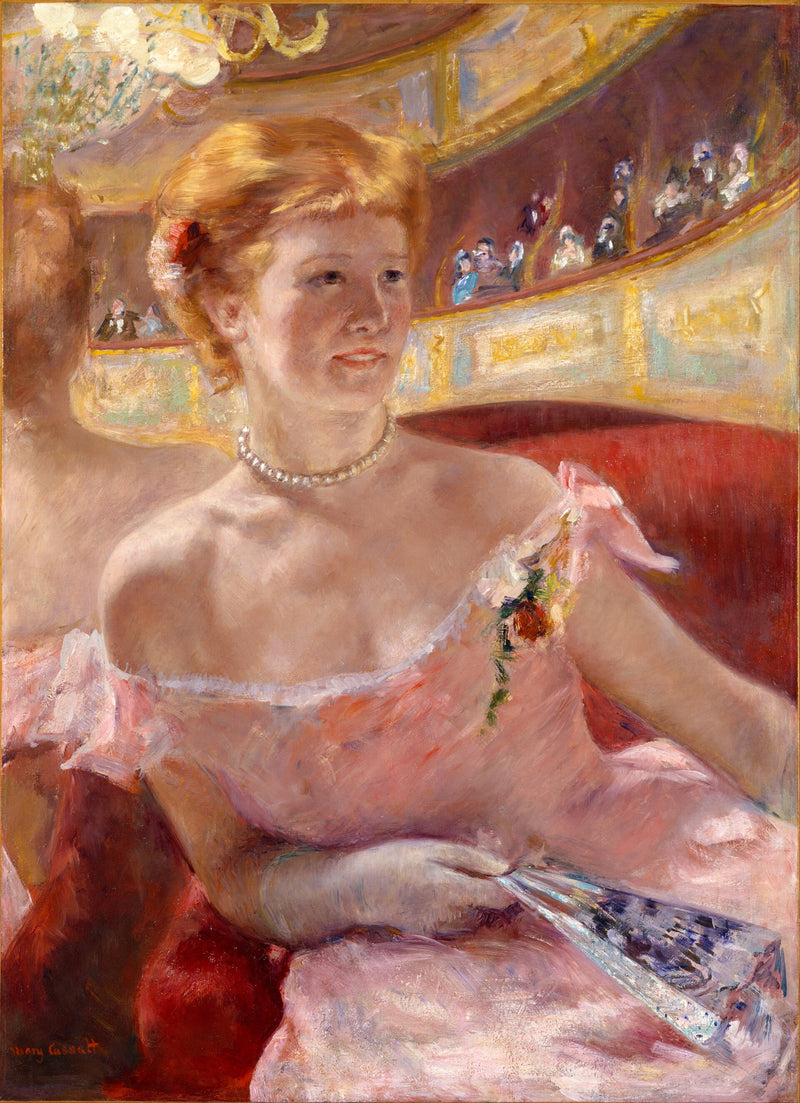 Femme au collier de perles dans une loge - Mary Cassatt