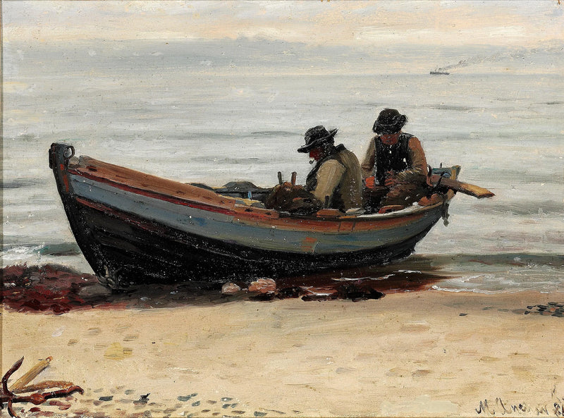 Zwei Fischer reparieren ihre Netze in ihrem Boot am Strand. – Michael Peter Ancher