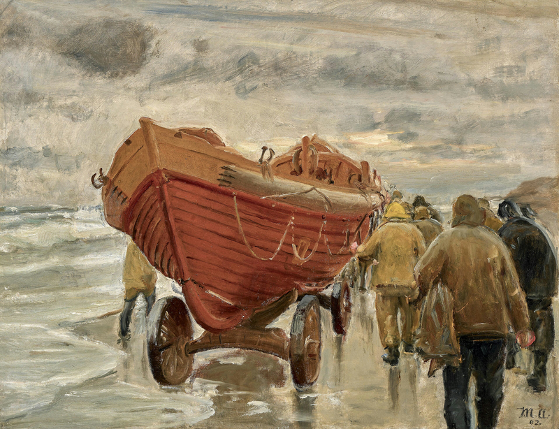 Fischer ziehen ein Rettungsboot am Strand entlang. – Michael Peter Ancher