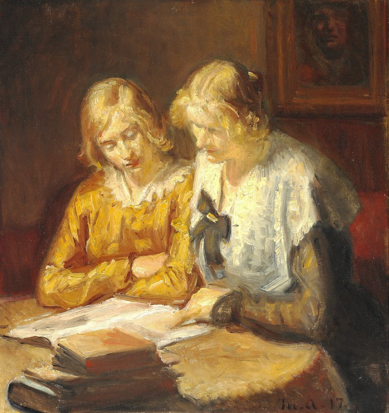 Zwei junge Frauen sitzen an einem Tisch und lesen ein Buch – Michael Peter Ancher