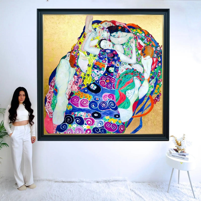 Die Jungfrauen – Ein neu interpretiertes Werk von Gustav Klimt von Meister Apollon | 200 x 200 cm 